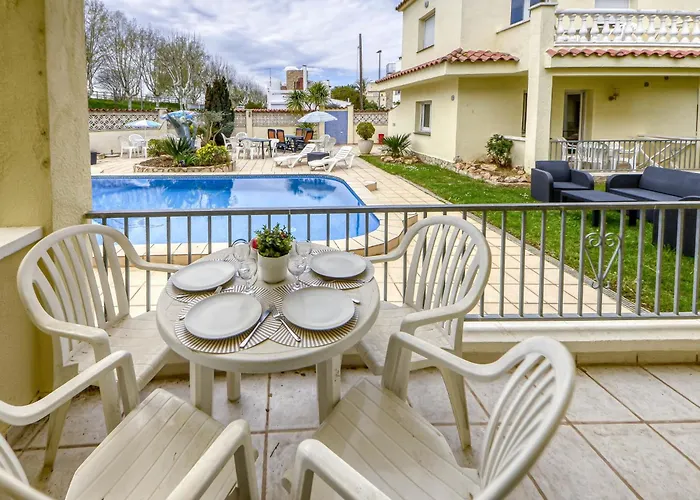 Muga-10 By Interhome *