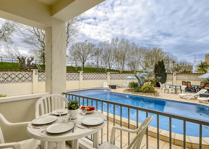 Muga-10 By Interhome Empuriabrava